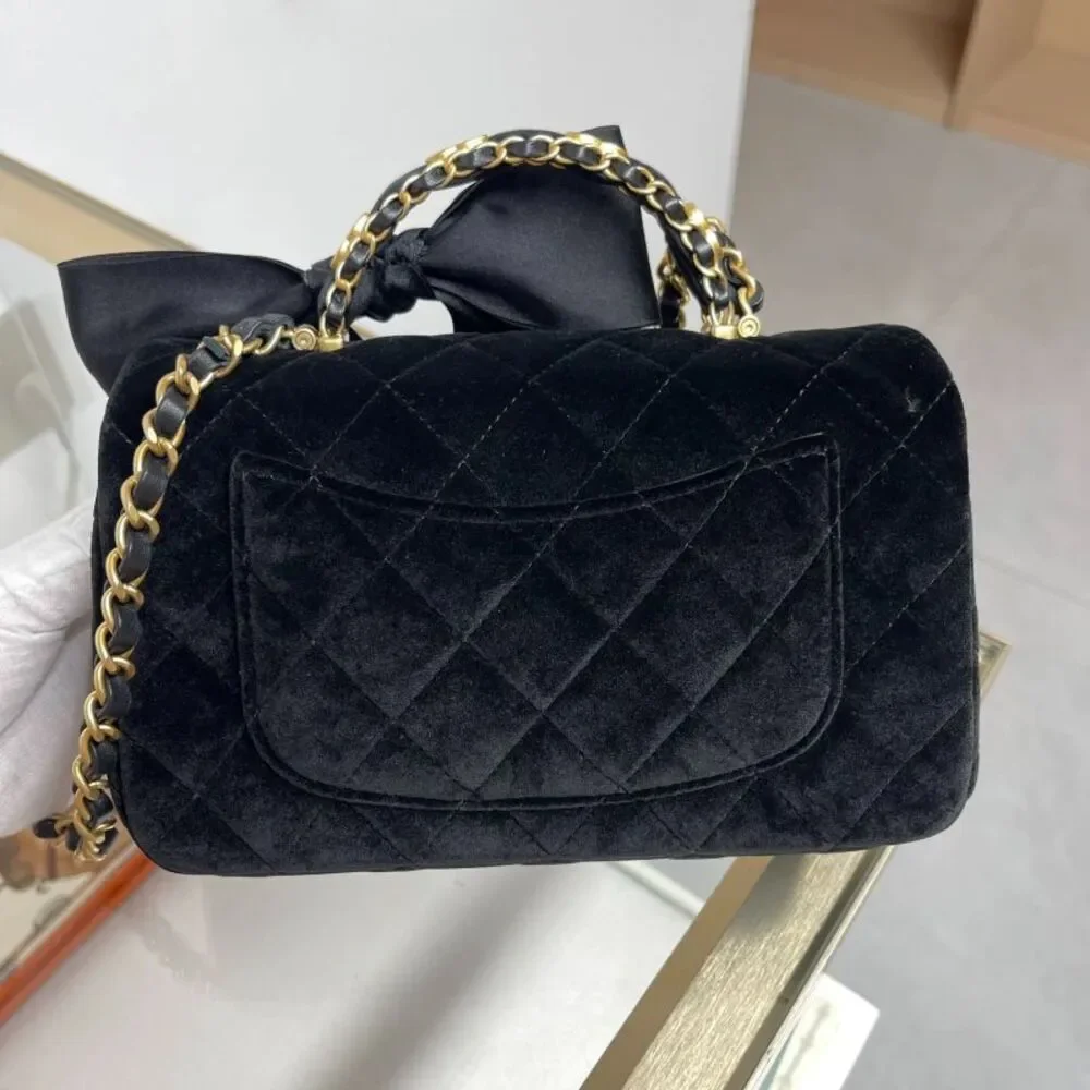 Chanel Women Pre-Loved Bag Very Good Condition